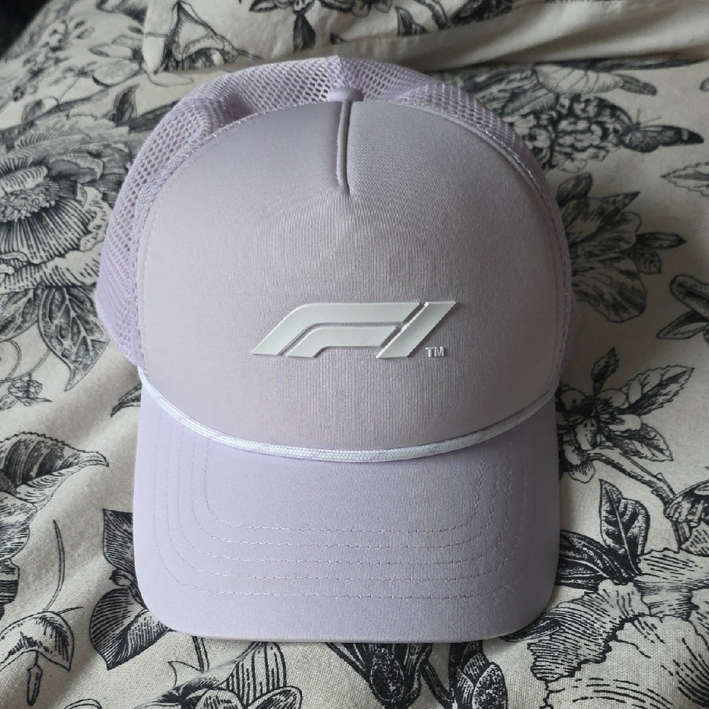 F1 Lavender Trucker Cap - Women's Mesh Baseball Hat